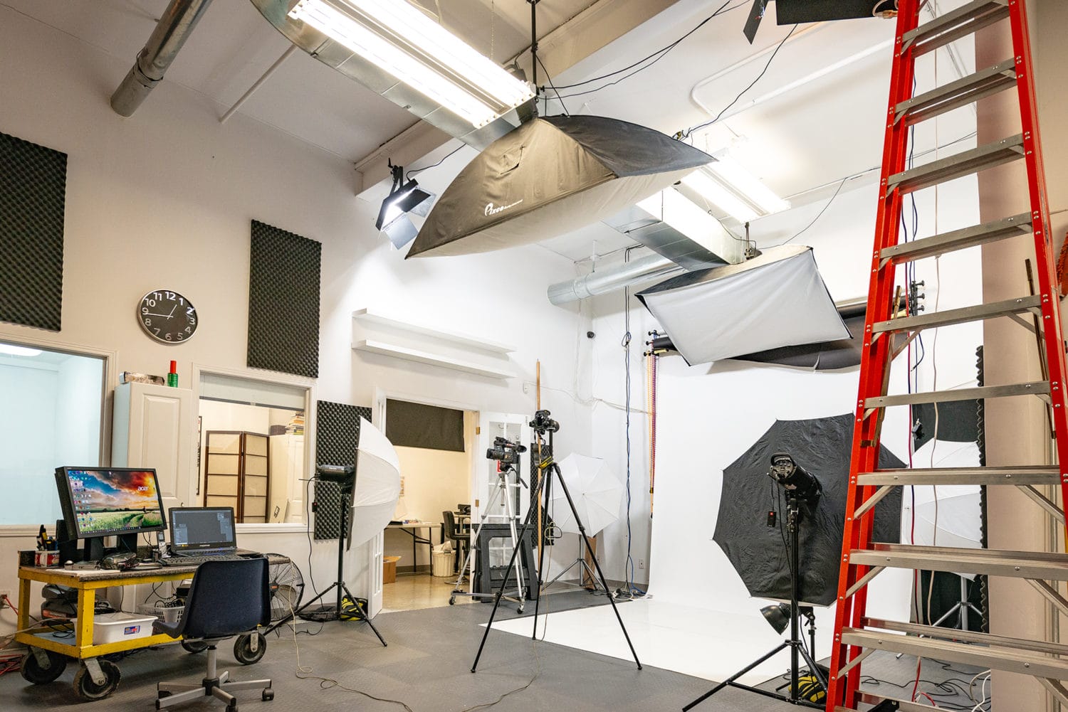 Studio July 2019 WEB READY Pharmaceutical and Medical Product Photography Studio in Toronto