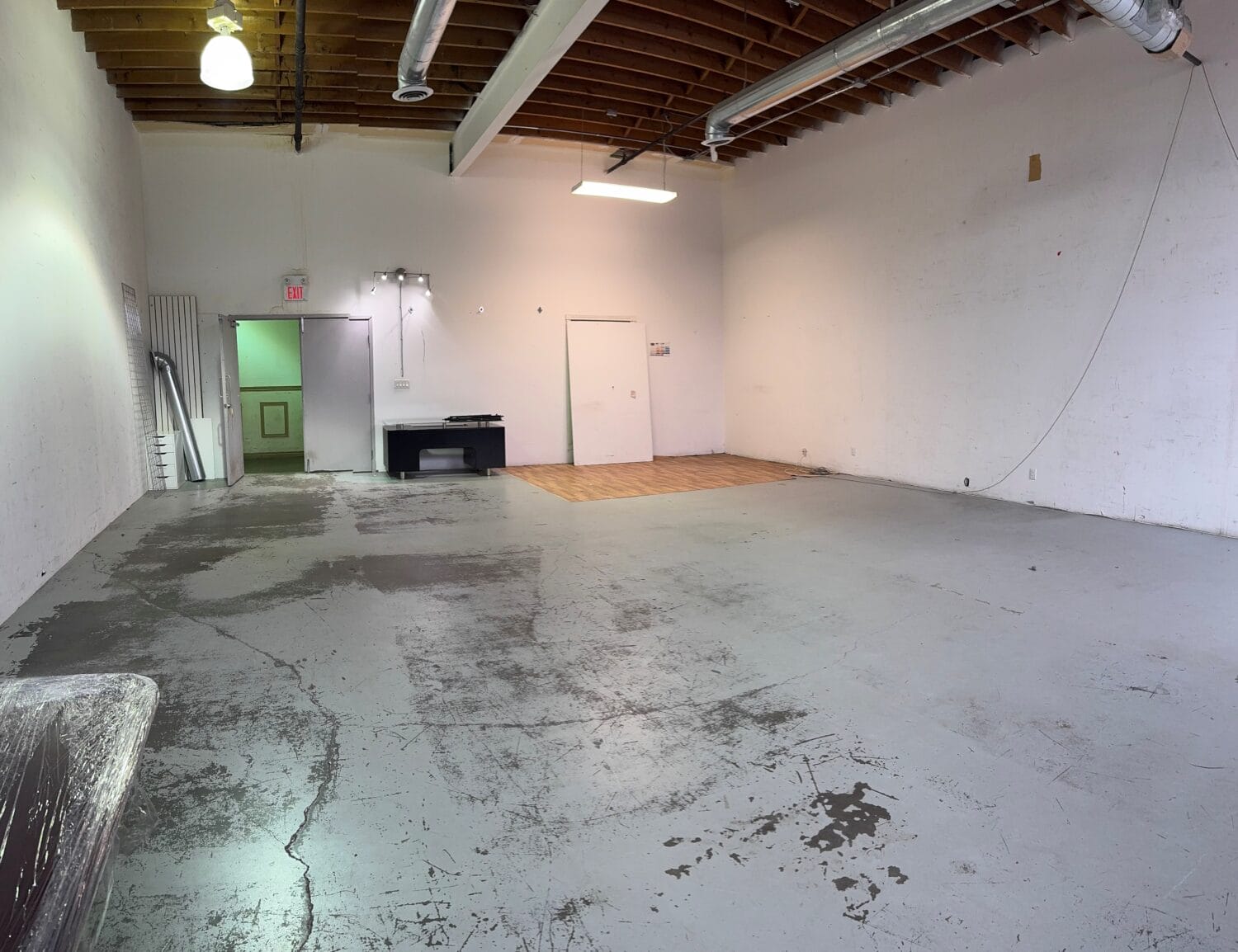 Toronto showroom and sales facility with loading access, high ceilings and adaptable layout for large products